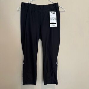Xersion Active Wear Capri Leggings